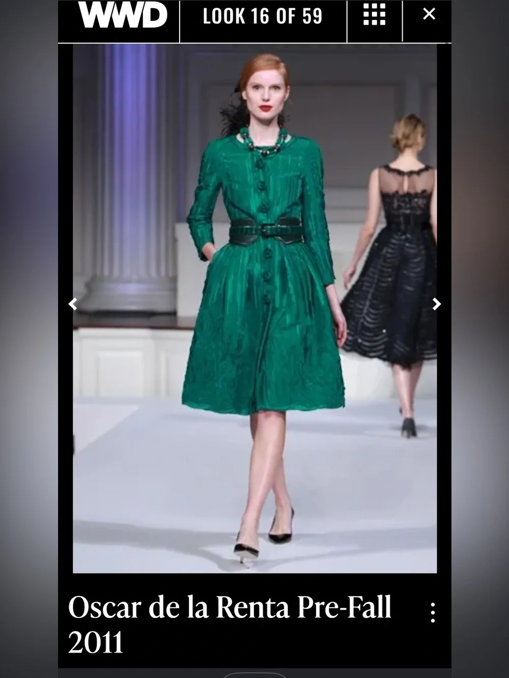 Italian Leather & Alligator Oscar de la Renta Runway Black Corset Belt